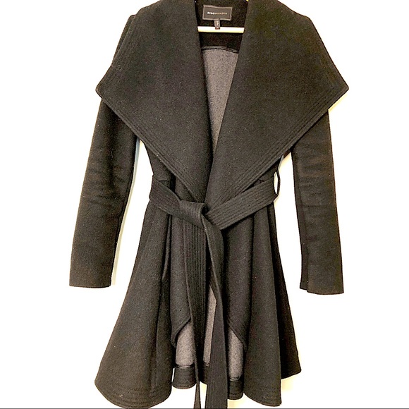 BCBG Max Azria / Size M / Black Stylish Swing Coat - Picture 2 of 9
